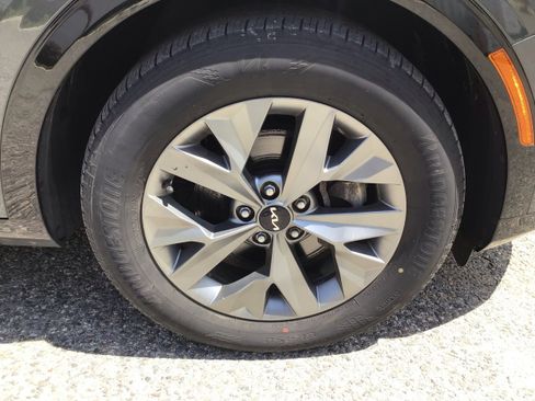 Used 2023 Kia Sportage SX FWD image 9