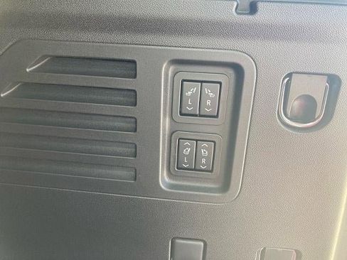 New 2026 Buick Enclave Sport Touring w/ Super Cruise Package image 20