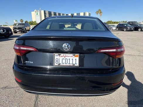 Used 2019 Volkswagen Jetta FWD image 6