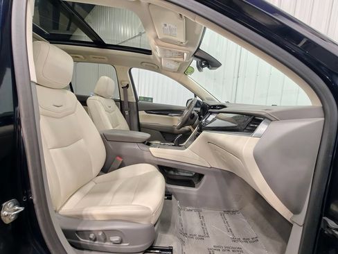 Used 2021 Cadillac XT6 Premium Luxury AWD/4WD image 26