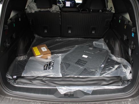 New 2026 Subaru Outback Limited w/ Premium/Limited Plus Package AWD/4WD image 9