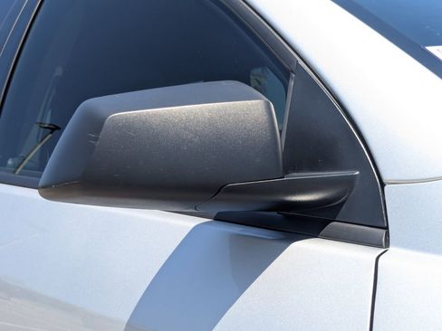 Used 2012 Chevrolet Traverse LS image 14