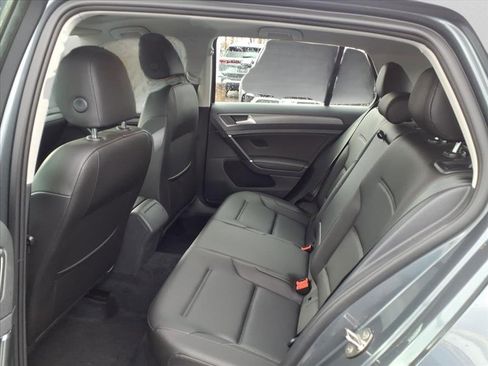 Used 2020 Volkswagen Golf 4-Door image 10