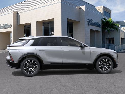 New 2026 Cadillac Lyriq Sport w/ LPO, Floor Liner Package RWD image 5