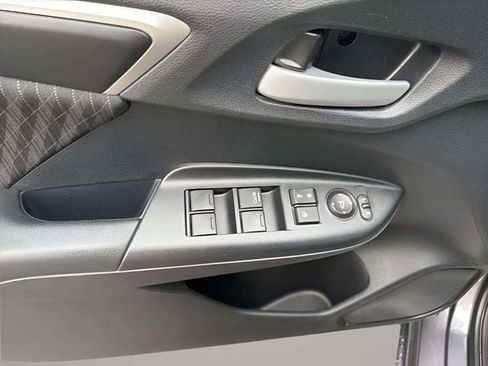Used 2019 Honda Fit EX image 5