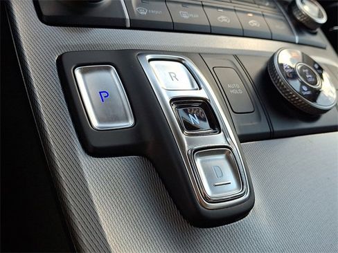 Used 2020 Hyundai Palisade SE image 16