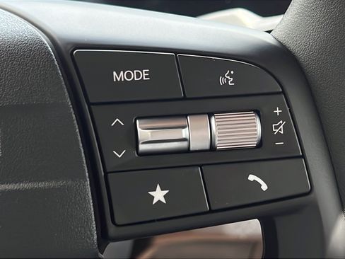 New 2026 Kia K4 FWD image 18