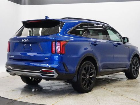 Used 2023 Kia Sorento SX image 45