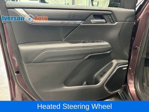 Used 2026 GMC Acadia Elevation w/ Elevation Premium Package AWD/4WD image 14