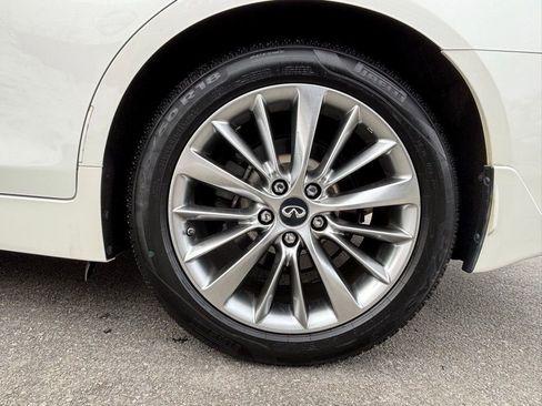 Used 2018 INFINITI Q50 Luxe w/ Essential Package (3.0T Luxe) image 20