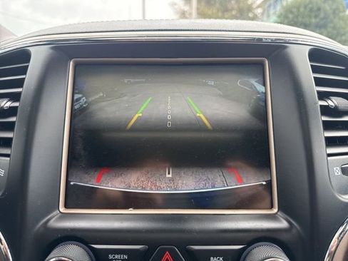 Used 2017 Jeep Grand Cherokee Overland w/ Jeep Active Safety Group image 30