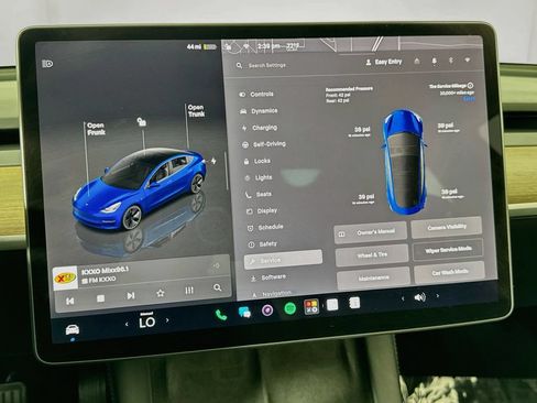 Used 2023 Tesla Model 3 Standard Range RWD image 46