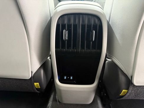 Used 2024 Hyundai Kona SEL image 25