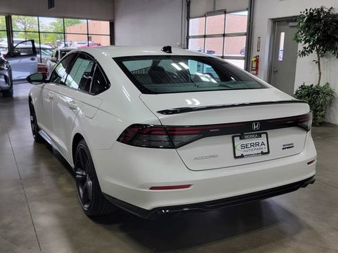 Used 2024 Honda Accord Sport image 7