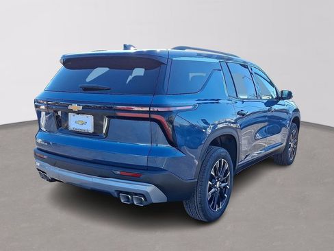 New 2026 Chevrolet Traverse LT w/ Sun and Wheel Package image 4