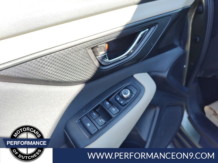Used 2025 Subaru Outback Premium AWD/4WD image 16