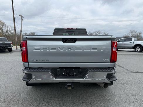 Used 2025 Chevrolet Silverado 3500 LTZ w/ LTZ Texas Edition AWD/4WD image 5