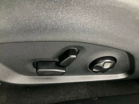 Used 2021 Jeep Compass Latitude w/ Convenience Group image 22