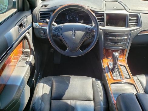 Used 2014 Lincoln MKS w/ Equipment Group 101A FWD image 13