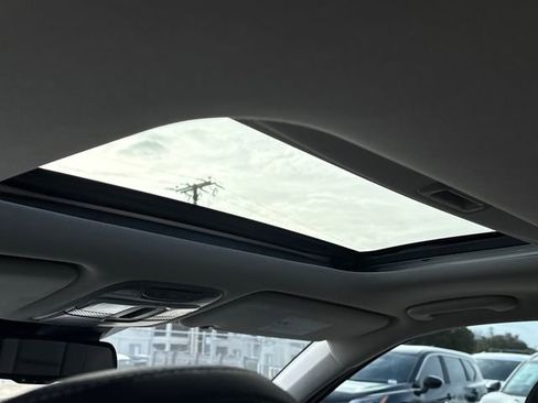 Used 2021 Kia Telluride EX w/ EX Premium Package image 11