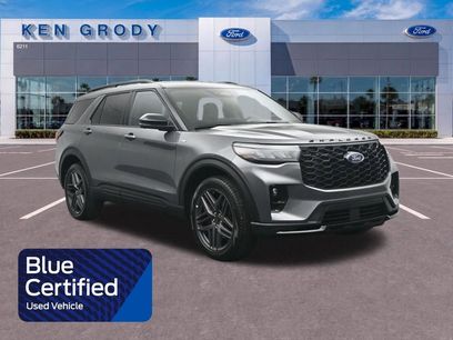 Used 2025 Ford Explorer ST-Line w/ ST-Line Street Pack