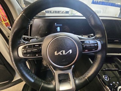 Used 2023 Kia Sportage EX w/ EX Premium Package image 14