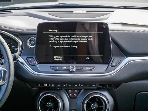 New 2026 Chevrolet Blazer LT image 17