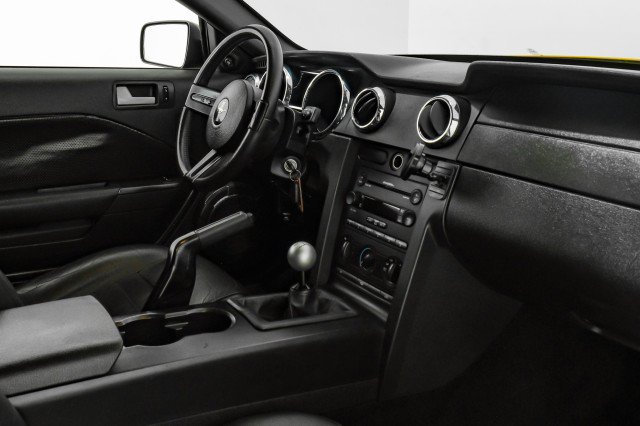 Used 2007 Ford Mustang GT RWD image 15