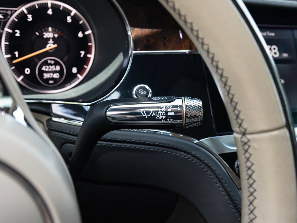 Used 2020 Bentley Continental GT AWD/4WD image 39
