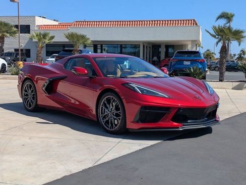 Used 2023 Chevrolet Corvette Stingray Premium Conv w/ Z51 Performance Package RWD image 3