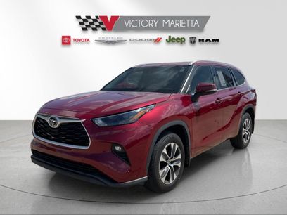 Used 2022 Toyota Highlander XLE