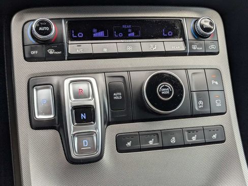 Used 2022 Hyundai Palisade Calligraphy w/ Winter Package FWD image 26