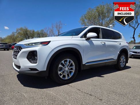 Used 2020 Hyundai Santa Fe SE FWD image 2