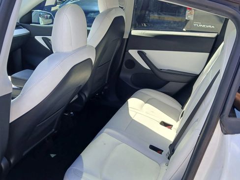 Used 2020 Tesla Model Y Long Range AWD/4WD image 13