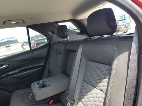 Used 2020 Chevrolet Equinox LT FWD image 27