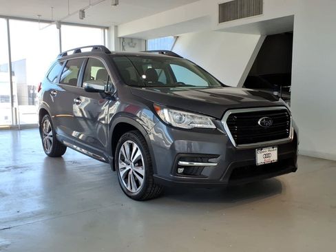 Used 2022 Subaru Ascent Touring AWD/4WD image 3