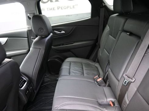 Used 2024 Chevrolet Blazer LT w/ Sound & Technology Package image 22