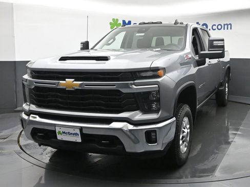 New 2026 Chevrolet Silverado 2500 LT w/ Convenience Package AWD/4WD image 17