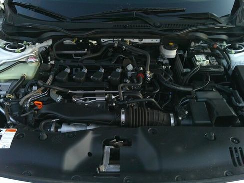 Used 2021 Honda Civic Sport image 12