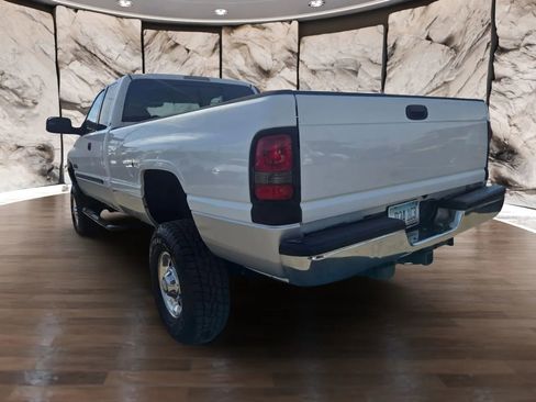 Used 2001 Dodge Ram 2500 Truck 4x4 Quad Cab image 8