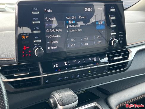 Certified 2022 Toyota Sienna XSE w/ XSE Plus Package FWD image 28