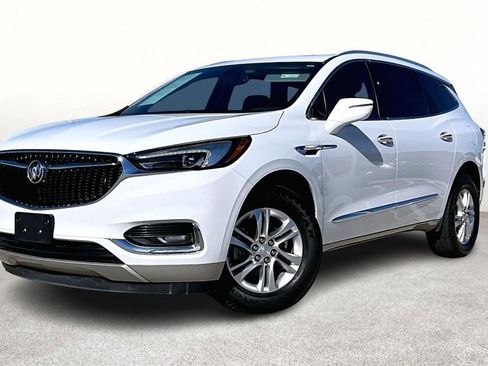 Used 2020 Buick Enclave Essence w/ Sound and Sites Package image 14