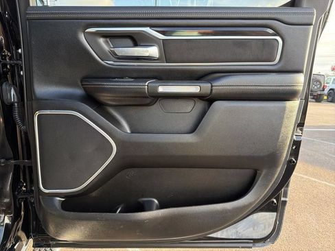 Used 2019 RAM 1500 Laramie AWD/4WD image 15
