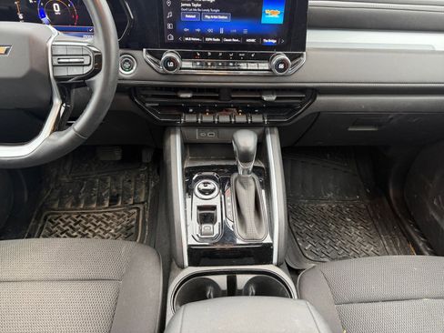 Used 2023 Chevrolet Colorado LT w/ LT Convenience Package II image 12