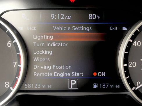 Used 2018 Nissan Murano SL w/ Midnight Edition Package FWD image 32
