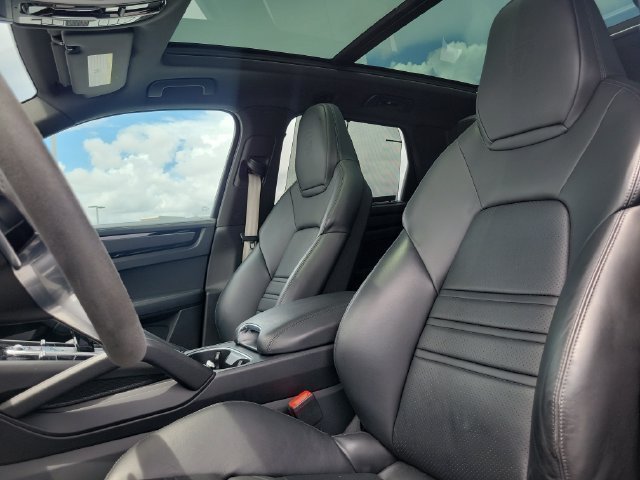 Used 2022 Porsche Cayenne S AWD/4WD image 26