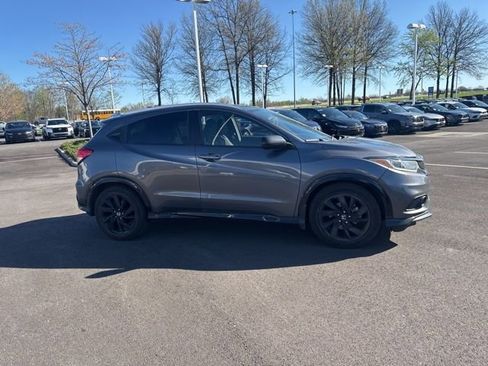 Used 2022 Honda HR-V Sport image 10