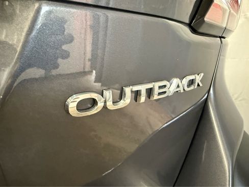 Used 2024 Subaru Outback Premium image 18