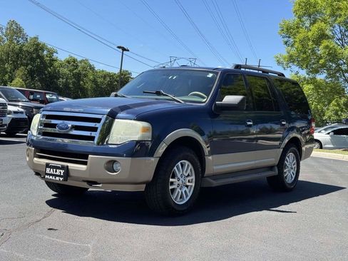 Used 2013 Ford Expedition XLT AWD/4WD image 26