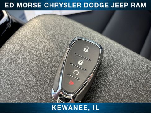 Used 2025 Chevrolet Trax ACTIV FWD image 31